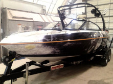 Custom Boat Graphic Wrap - Wrap Guys