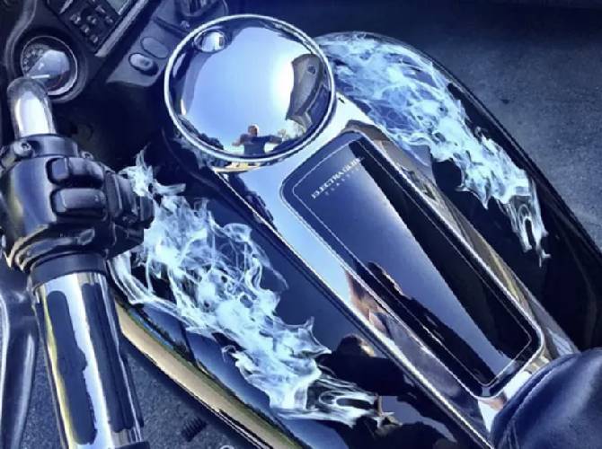 benefits of custom motorcycle wraps
